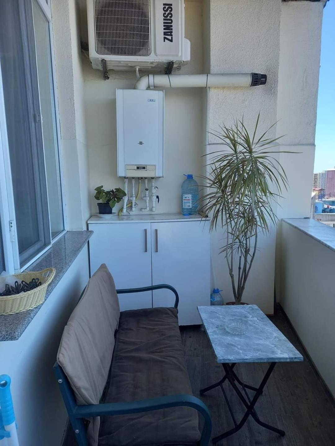 באטומי Apartment On Takaishvili מראה חיצוני תמונה