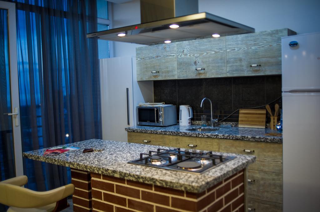 באטומי Apartment On Takaishvili מראה חיצוני תמונה