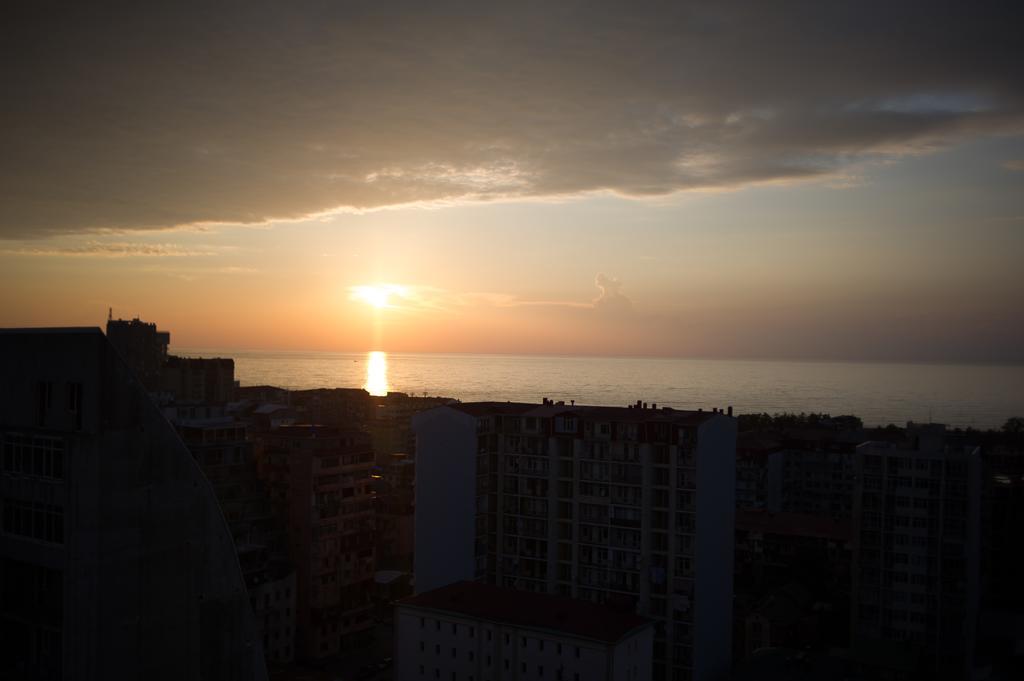 באטומי Apartment On Takaishvili מראה חיצוני תמונה